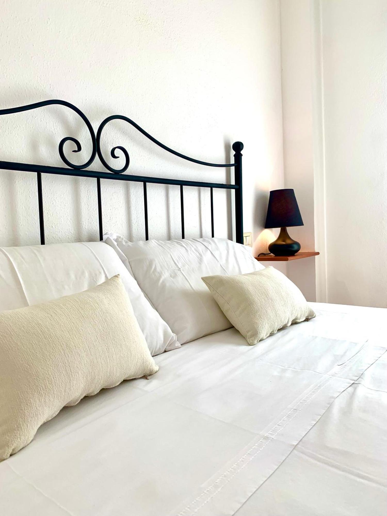 Square Inn Apartment Ольбия Экстерьер фото